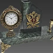 Часы «Элина» с орлом УИС и подставкой в подарок — фотография 2