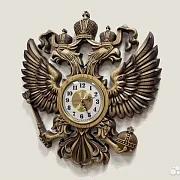 На память: Резные часы с гербом РФ из ясеня — фотография 3