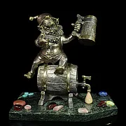 Фигурка «Гном-пивник» на змеевике — оригинальный подарок — фотография 2