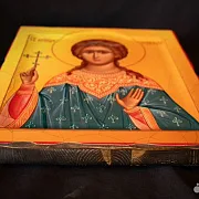 Деревянная Икона "Священномученица Надежда" — оригинальный подарок — фотография 3