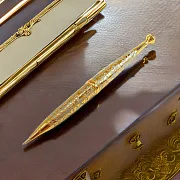 Ручка "Женская". Златоуст — красивый подарок — фотография 1