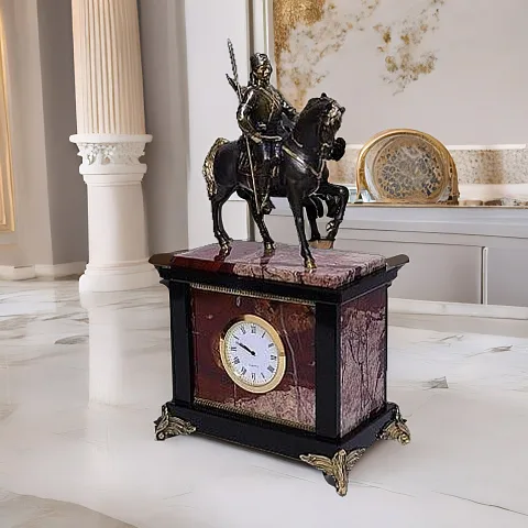 Подарочные каминные часы «Казак» из яшмы и долерита